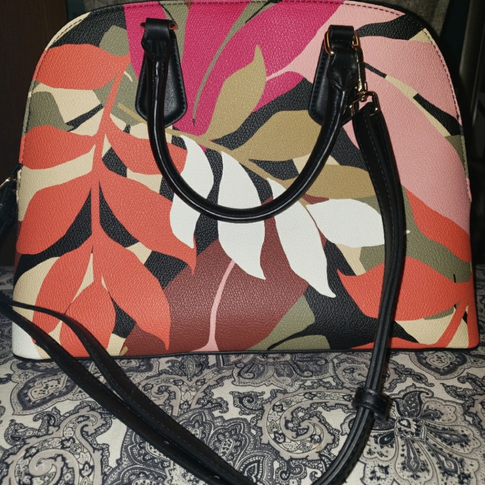 A.NEW.DAY CROSSBODY PURSE